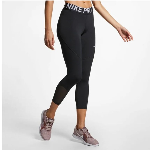 Women’s Nike Pro Crop Tights - Picture 2 of 6